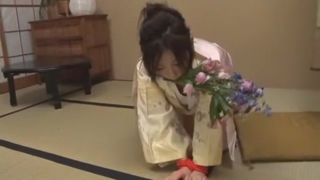 Fabulous Japanese chick Takami Hou, Tohmi Ohkawa in Exotic MILFs JAV video